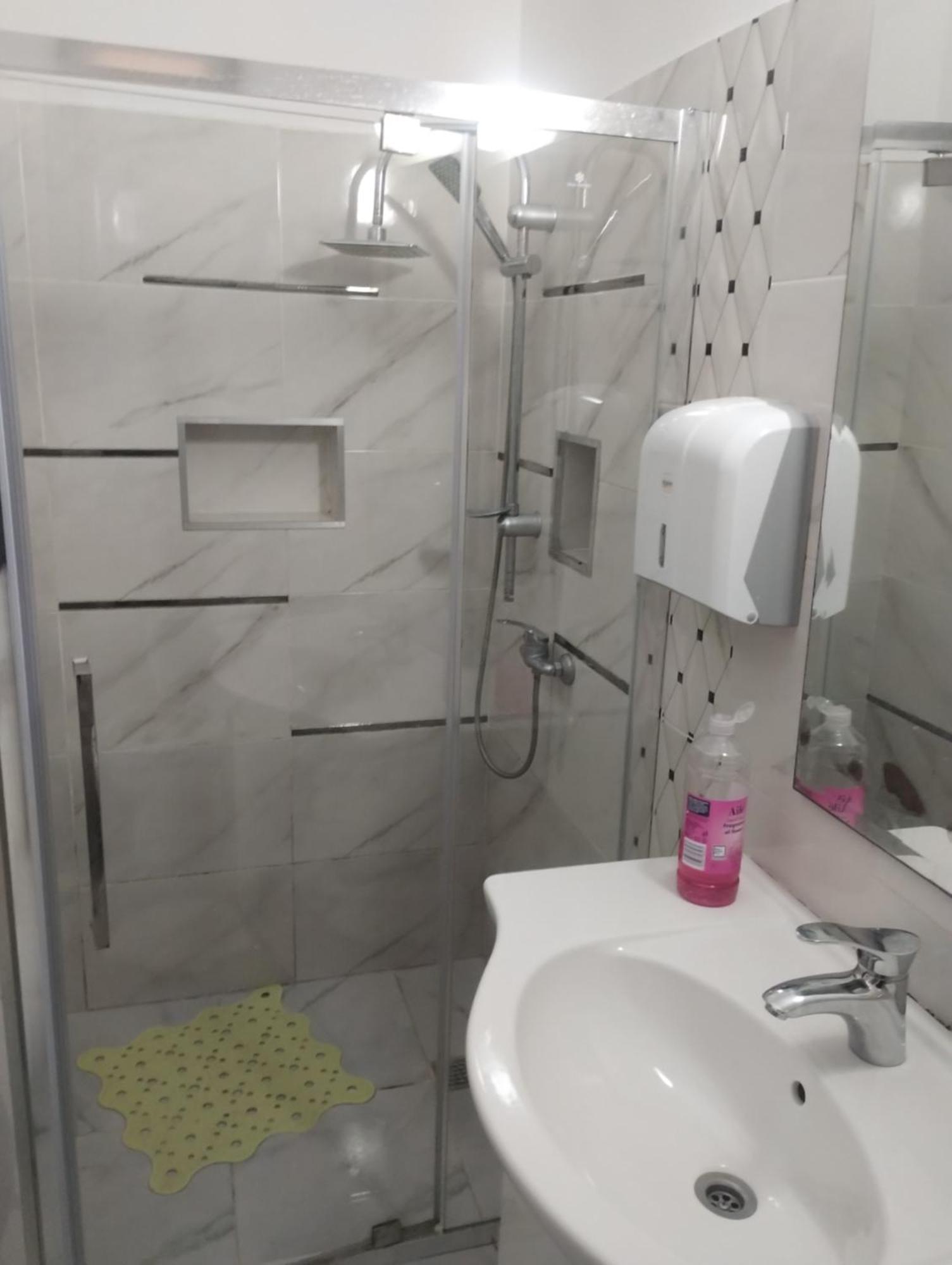 Hostel Antonia Тимишоара Экстерьер фото